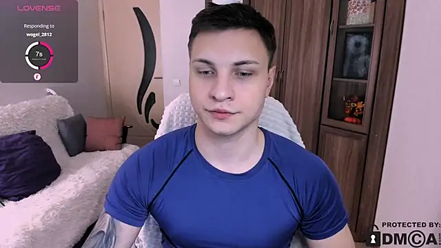 handsome guy01 online show from 3, 11, 2025