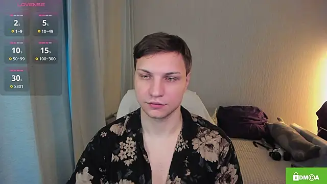 Snapshot of handsome_guy01 chatting on 5, 7, 2026 handsome guy01 online show from 5, 7, 2026