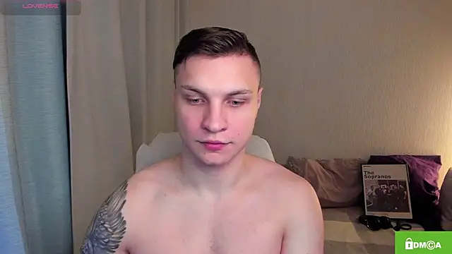 handsome guy01 online show from 23, 4, 2026
