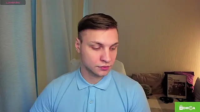 handsome guy01 online show from 29, 4, 2026