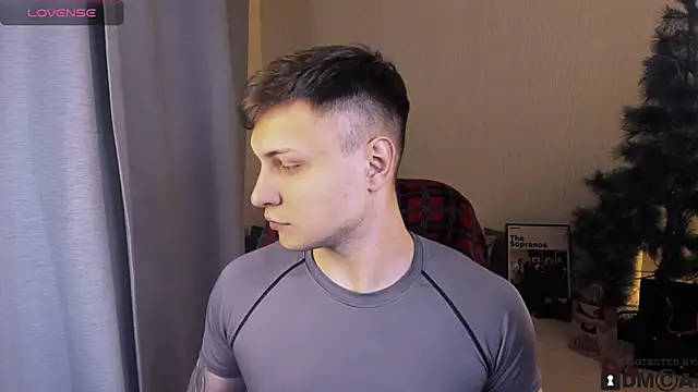 handsome guy01 online show from 10, 1, 2026