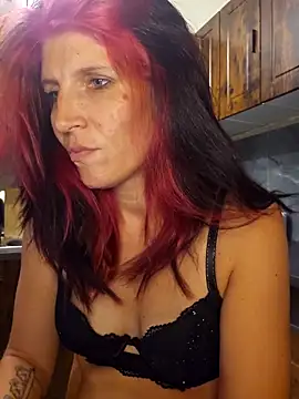 Snapshot of Lenchen_ chatting on 9, 5, 2026 Lenchen online show from 9, 5, 2026