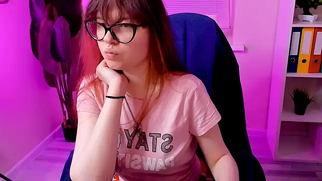 CarolGiggly online show from 26, 10, 2025