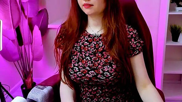 CarolGiggly online show from 12, 6, 2026