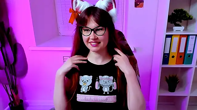 CarolGiggly online show from 12, 10, 2025