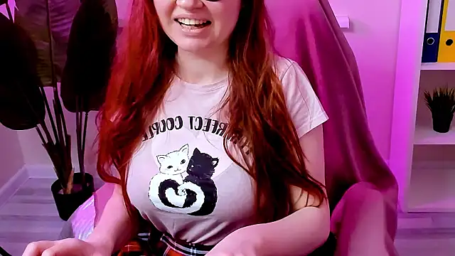 CarolGiggly online show from 7, 2, 2026