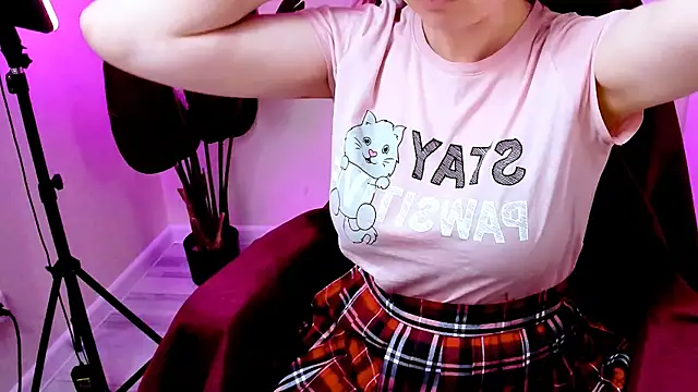 CarolGiggly online show from 9, 1, 2026