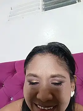 tiffany Bitch online show from 5, 7, 2026