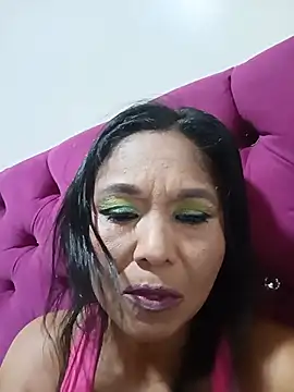 tiffany Bitch online show from 29, 5, 2026