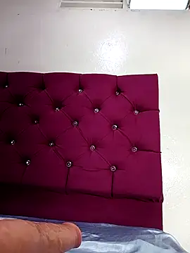 tiffany Bitch online show from 14, 11, 2025