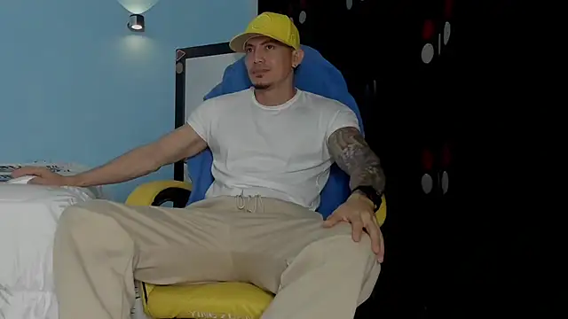 Alex motta online show from 14, 11, 2025