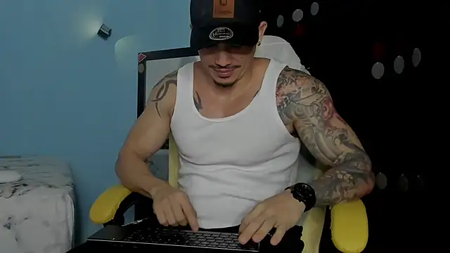 Alex motta online show from 1, 11, 2025