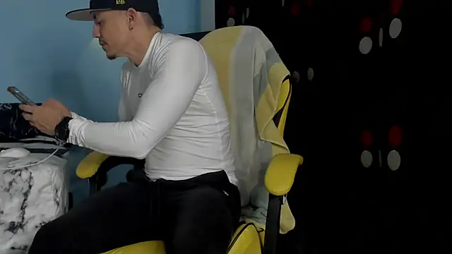 Alex motta online show from 20, 12, 2025