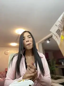 Snapshot of Praga_Pink chatting on 12, 5, 2026 Praga Pink online show from 12, 5, 2026