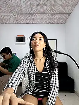 Snapshot of lianisrose chatting on 11, 9, 2025 lianisrose online show from 11, 9, 2025