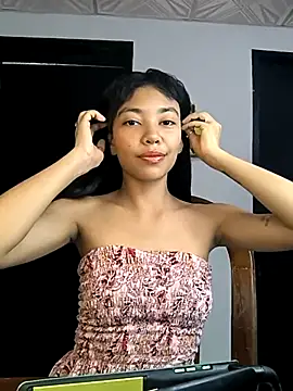 Snapshot of lianisrose chatting on 26, 9, 2025 lianisrose online show from 26, 9, 2025
