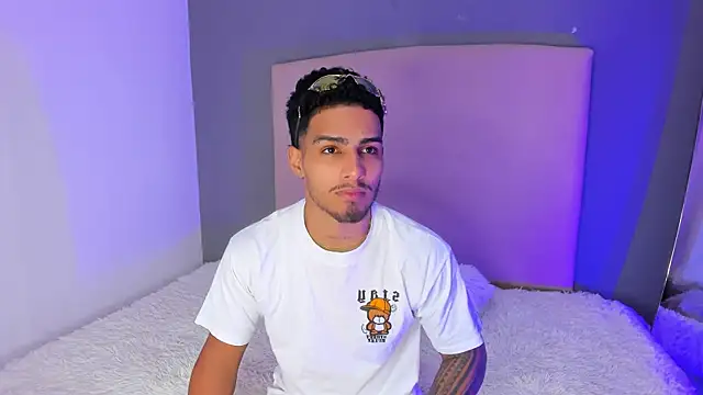 Yoi Olimpo online show from 3, 2, 2025