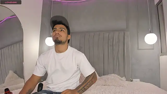 Yoi Olimpo online show from 12, 3, 2025