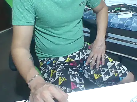 SOLESFETISHBR online show from 3, 10, 2025