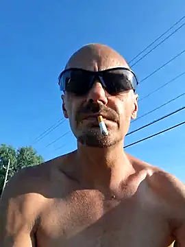 Snapshot of kjs_daddy123 chatting on 17, 5, 2026 kjs daddy123 online show from 17, 5, 2026