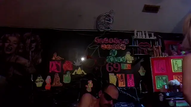 Snapshot of kjs_daddy123 chatting on 8, 4, 2026 kjs daddy123 online show from 8, 4, 2026