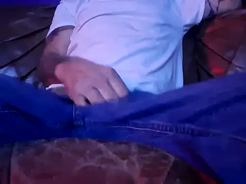 Cantufamily1979 online show from 2, 11, 2025