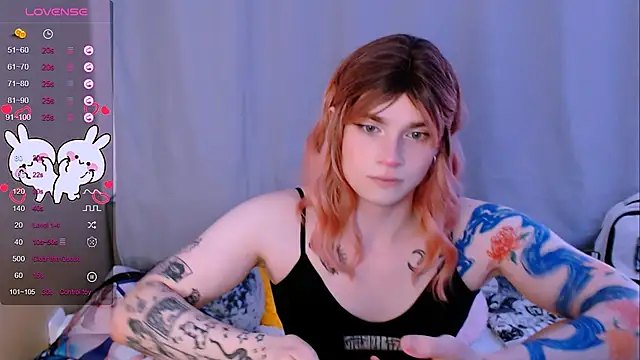 Snapshot of Alice_Hells chatting on 28, 2, 2025 Alice Hells online show from 28, 2, 2025