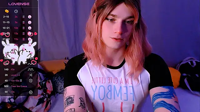 Snapshot of Alice_Hells chatting on 27, 9, 2025 Alice Hells online show from 27, 9, 2025