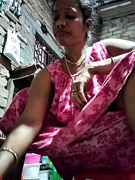 Hotty-dola online show from 12, 3, 2025
