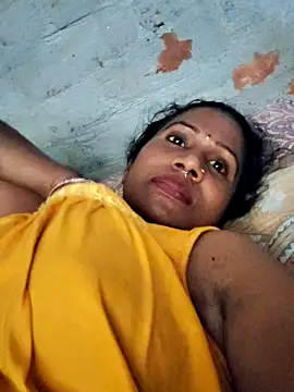 Hotty-dola online show from 1, 3, 2025