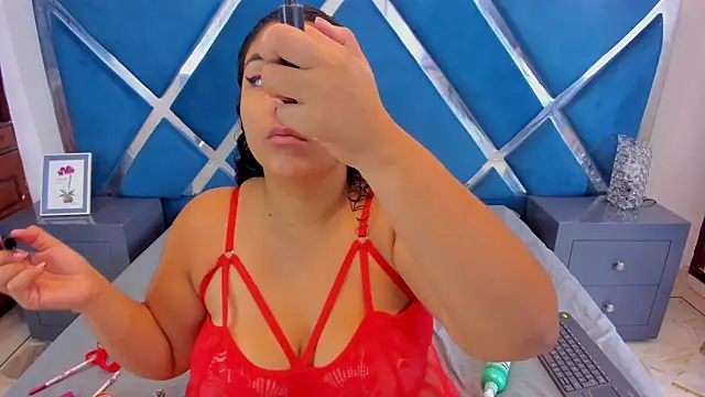 Tiffanymiller00 online show from 21, 11, 2025