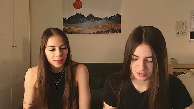 ShySonya online show from 10, 4, 2026