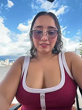 Kay LustyWife online show from 20, 6, 2026