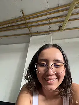 Kay LustyWife online show from 19, 4, 2026