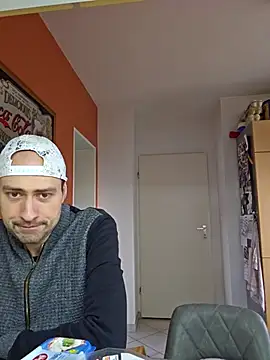 xxJANI2xx online show from 8, 3, 2026