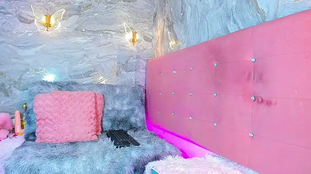 taylorbunny x online show from 1, 10, 2025
