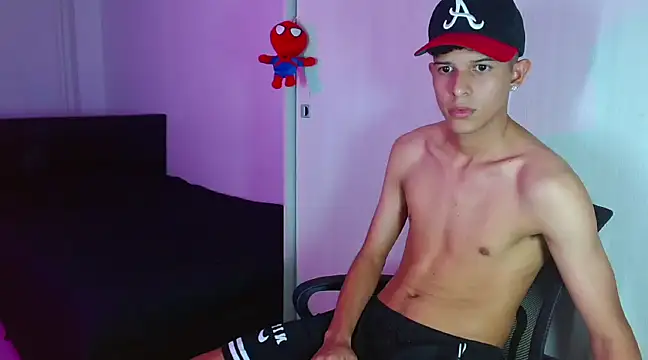 LiamGadiell online show from 12, 2, 2025