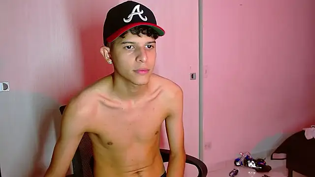 LiamGadiell online show from 11, 3, 2025