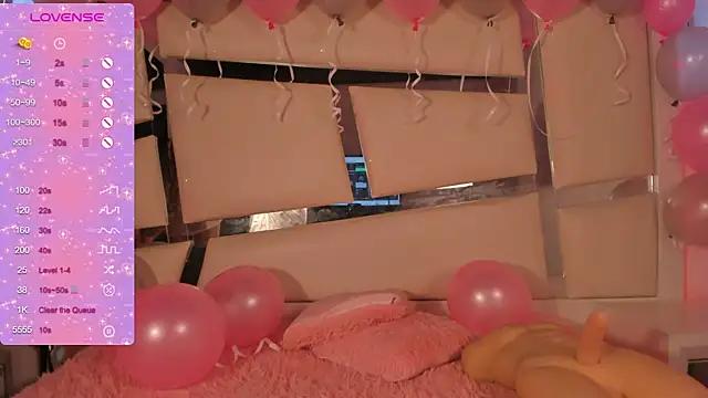 Mis  lola online show from 10, 10, 2025