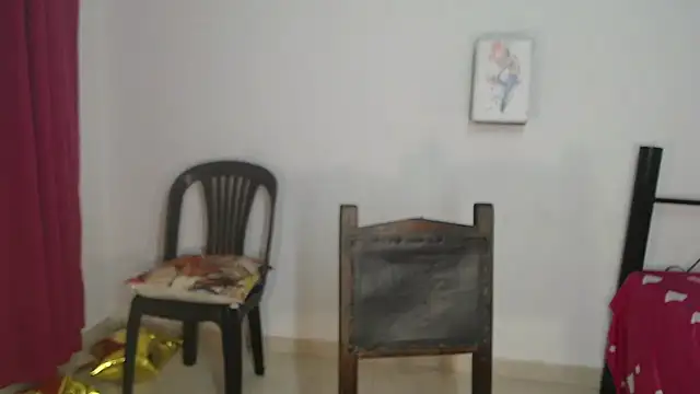 Snapshot of zahhysims chatting on 13, 2, 2025 zahhysims online show from 13, 2, 2025