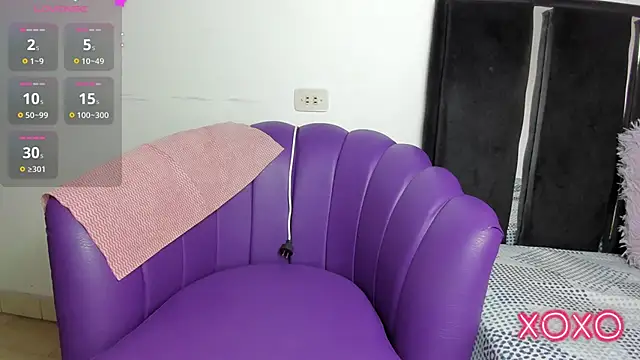 Snapshot of Kala_Alia chatting on 19, 11, 2025 Kala Alia online show from 19, 11, 2025