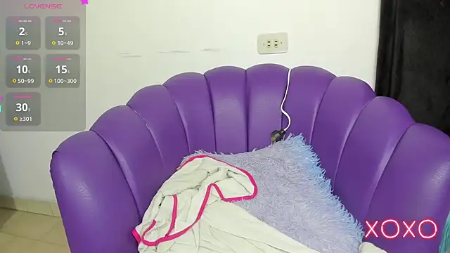 Snapshot of Kala_Alia chatting on 5, 11, 2025 Kala Alia online show from 5, 11, 2025