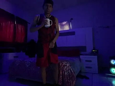 oiram27 online show from 22, 4, 2026