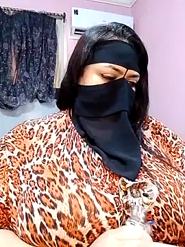 Snapshot of so5naa-nar chatting on 16, 5, 2026 so5naa-nar online show from 16, 5, 2026