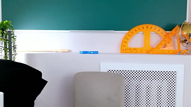 milaleoneli online show from 22, 10, 2025