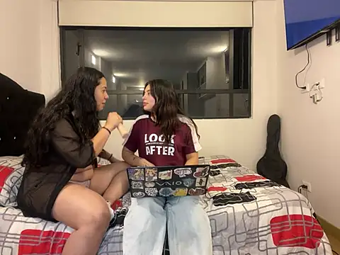 Scarlett Jazmin online show from 12, 2, 2025