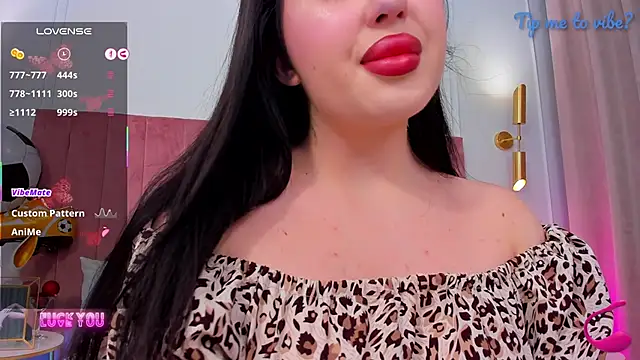 Snapshot of Mayzzie chatting on 27, 6, 2026 Mayzzie online show from 27, 6, 2026