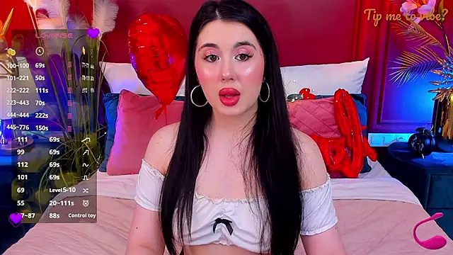 Mayzzie online show from 13, 2, 2026