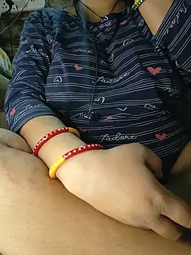 Snapshot of hotty_manisha chatting on 28, 7, 2026 hotty manisha online show from 28, 7, 2026