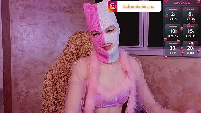 Domiiiniiicana online show from 23, 7, 2026